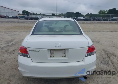 2009 Honda Accord 2.4 Lx z USA, uszkodzony, nr VIN 1HGCP26339A151378
